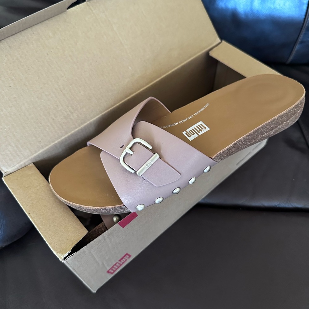Fitflop Women's Pink Buckle Mules